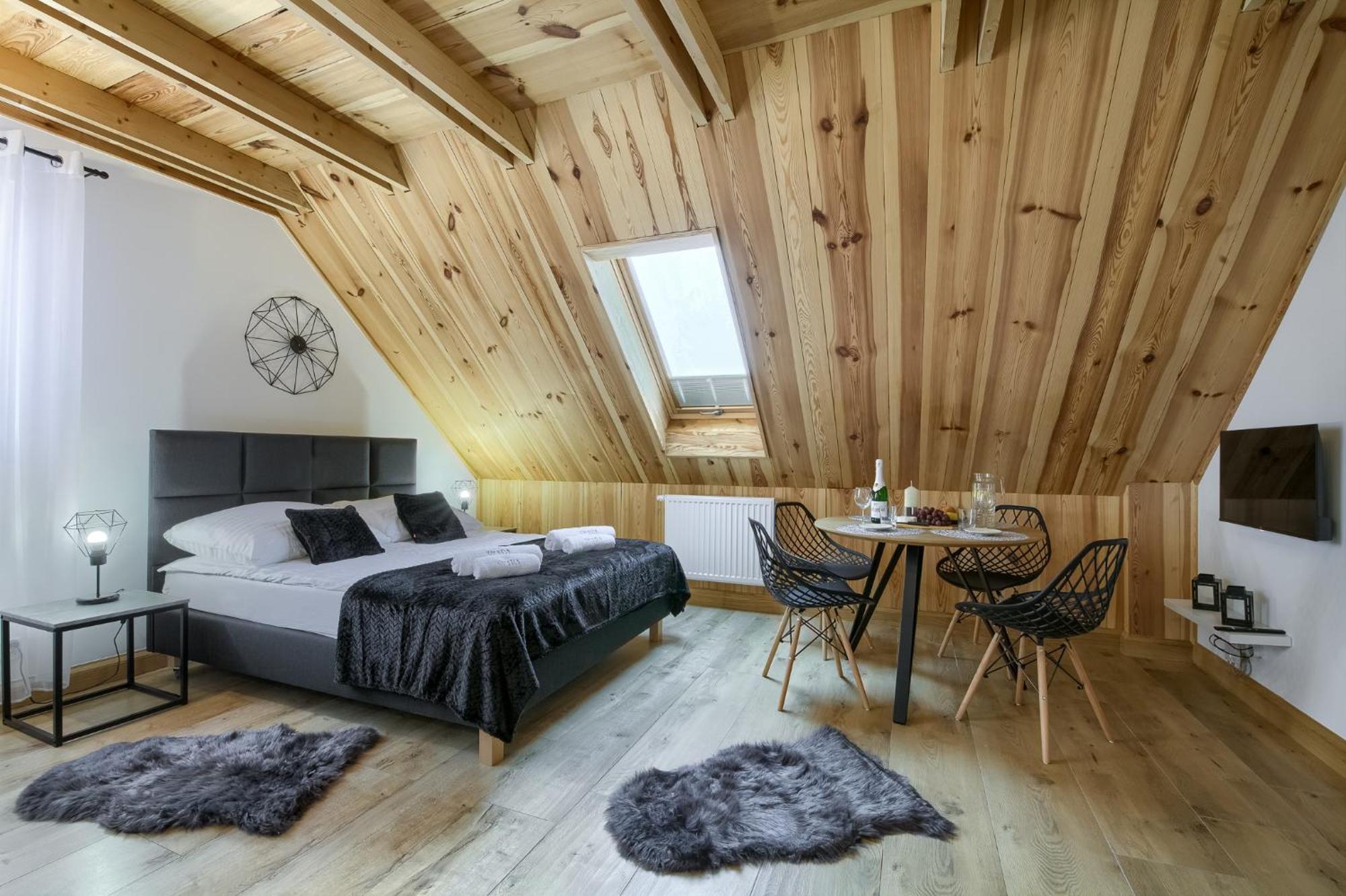 Osada Rest Tylicz Lägenhet Exteriör bild